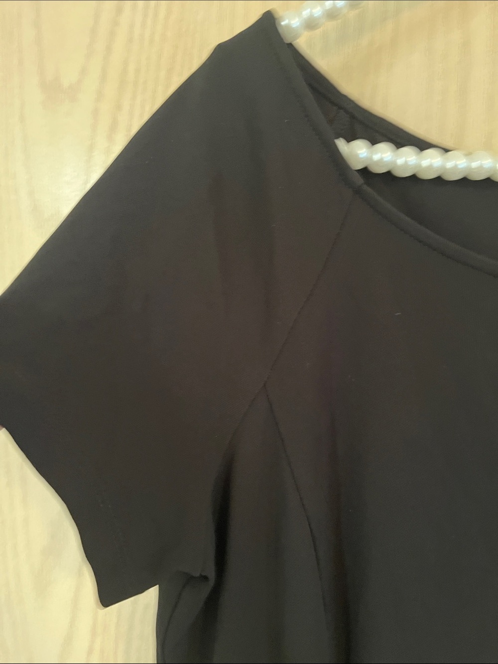 Lauren Ralph Lauren Black Short-Sleeve Midi Dress with Ruffled Hem - Picture 3 of 10